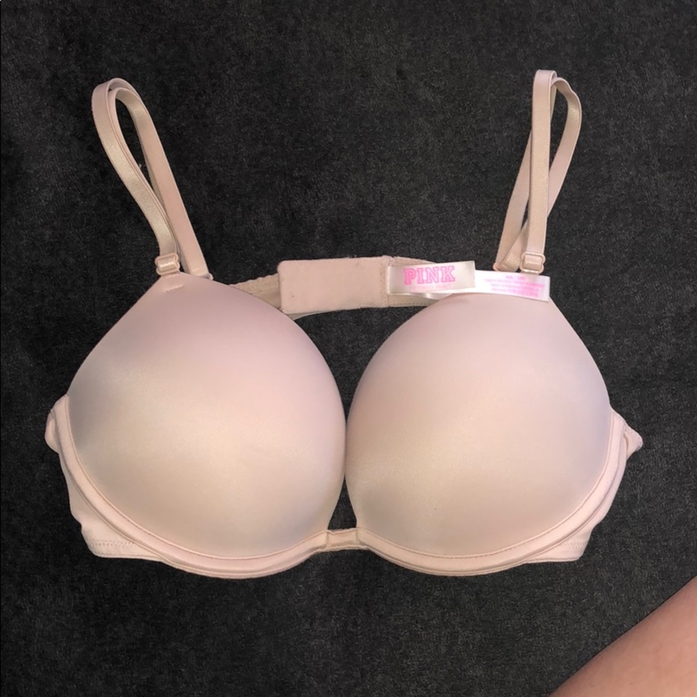 VS PINK BRA